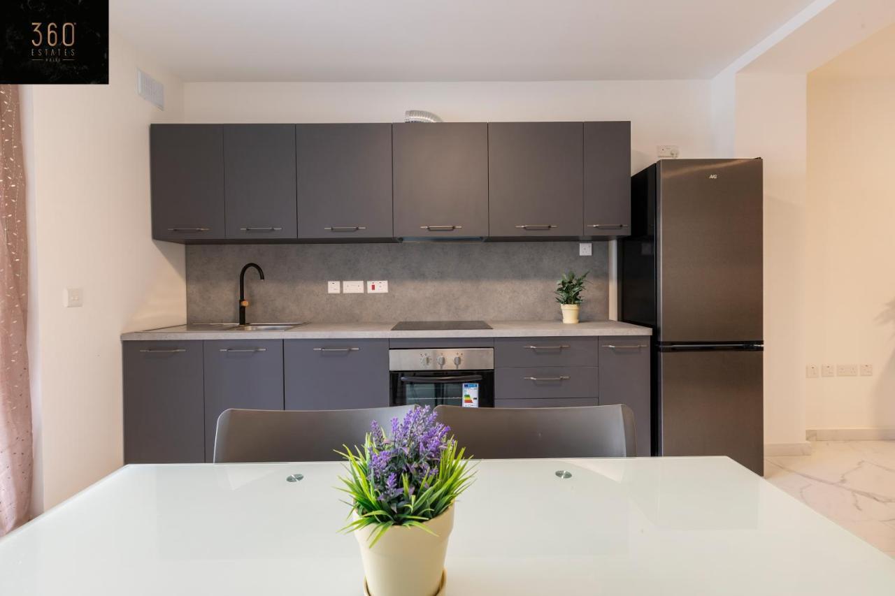 St Paul'S Bay Sunny Suites By 360 Estates San Pawl il-Baħar Kültér fotó